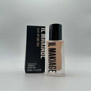 Il MAKIAGE Woke Up Like This Flawless Base Foundation ( Slightly Used )